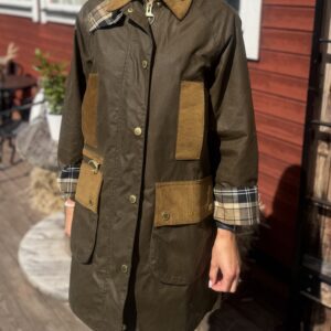 Barbour Icons Modern Beaufort Wax Jacket Beech/Bir